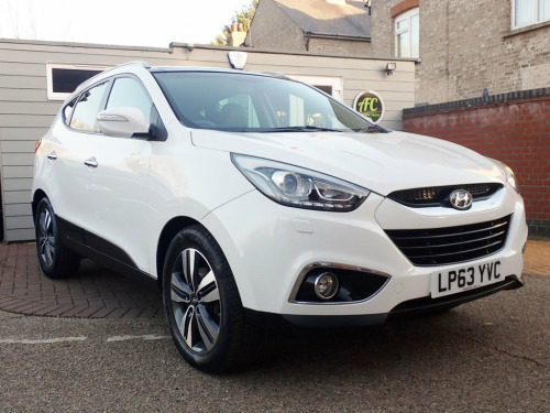 Hyundai ix35  1.7 CRDi Premium Panorama SUV 5dr Diesel Manual Eu 