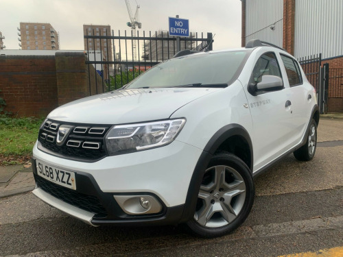 Dacia Sandero Stepway  0.9 TCe Essential Euro 6 (s/s) 5dr