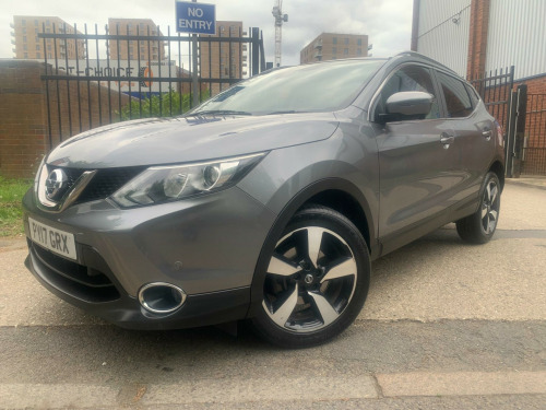 Nissan Qashqai  1.2 DIG-T N-Connecta 2WD Euro 6 (s/s) 5dr