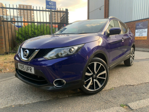 Nissan Qashqai  1.2 DIG-T Tekna 2WD Euro 6 (s/s) 5dr
