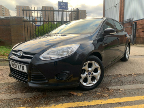 Ford Focus  1.6 Edge Euro 5 5dr