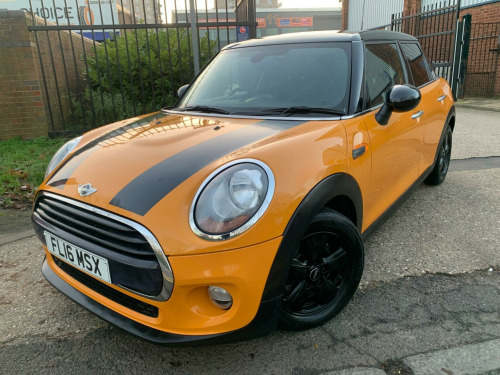 MINI Hatch  1.5 Cooper Euro 6 (s/s) 5dr 