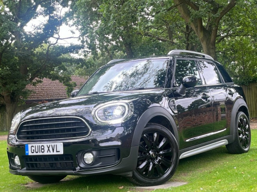 MINI Countryman  1.5 COOPER 5d 134 BHP **BIG SPEC CAR**