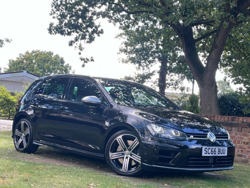 Volkswagen Golf  2.0 TSI BlueMotion Tech R Hatchback 5dr Petrol DSG