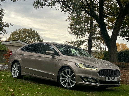 Ford Mondeo  2.0 TDCi Vignale Hatchback 5dr Diesel Powershift E 