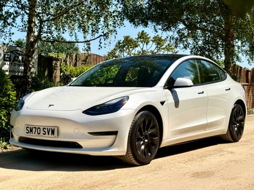 Tesla Model 3  (Dual Motor) Long Range