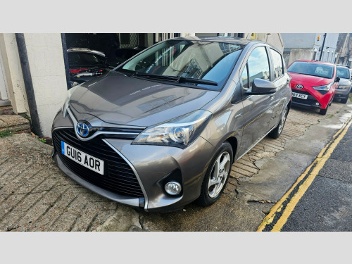 Toyota Yaris  1.5 VVT-h Icon Hatchback 5dr Petrol Hybrid E-CVT Euro 6 (101 ps)