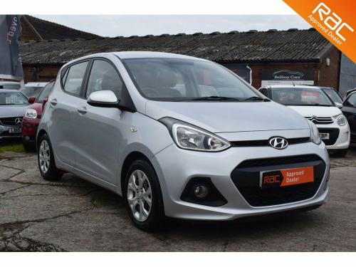 Hyundai i10  1.2 SE 5d 86 BHP MANUAL PETROL WARRANTY FINANCE 