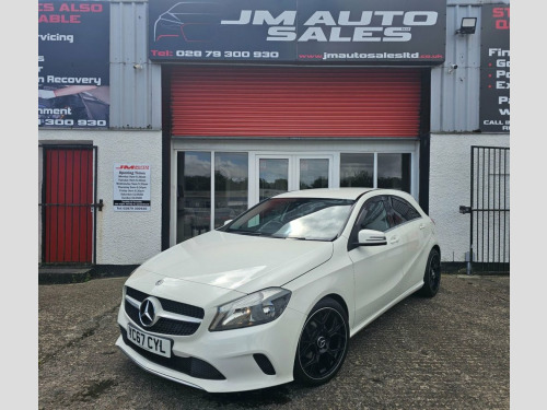 Mercedes-Benz A-Class  1.5 A180d SE Hatchback 5dr Diesel Manual Euro 6 (s