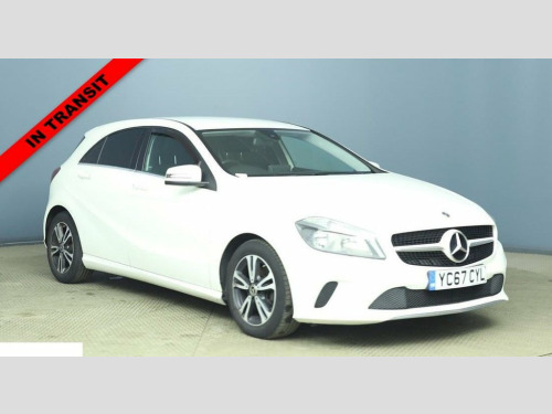 Mercedes-Benz A-Class  1.5 A180d SE Hatchback 5dr Diesel Manual Euro 6 (s
