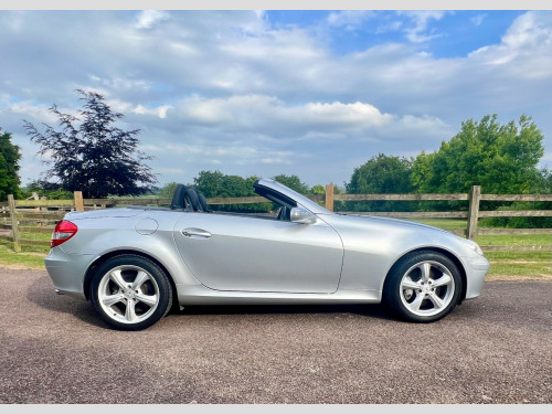 Mercedes-Benz SLK SLK350 SLK350 2-Door 