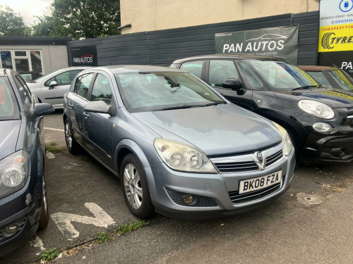 Vauxhall Astra  1.8i 16v Design 5dr