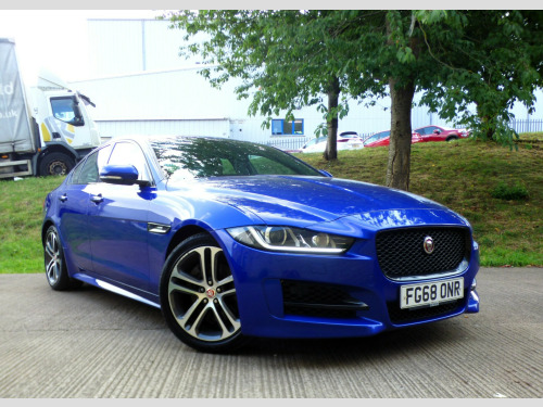 Jaguar XE  D R-SPORT 4-Door