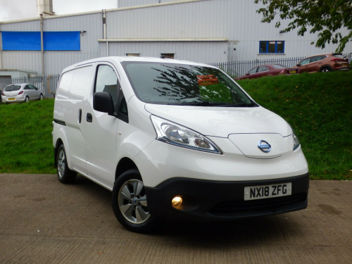 Nissan eNV200  Tekna Panel Van 5dr Electric Auto SWB (Rapid) (109 ps) 