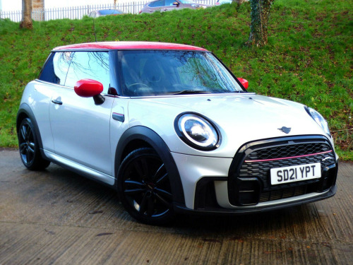 MINI Hatch  1.5 Cooper Sport Hatchback 3dr Petrol Manual Euro 6 (s/s) (136 ps) 