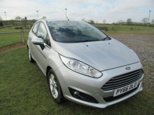 Ford Fiesta  1.5 TDCi Zetec 5dr