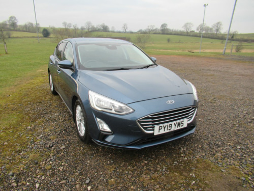 Ford Focus  1.5 EcoBlue 120 Titanium 5dr