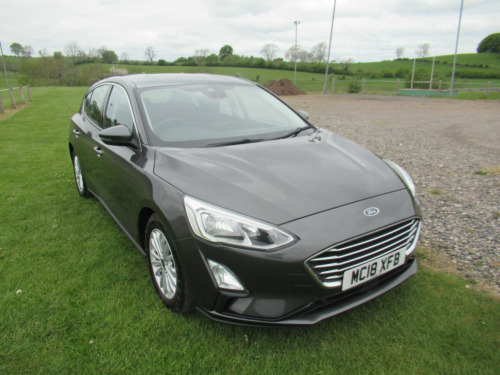 Ford Focus  1.0 EcoBoost 125 Titanium 5dr
