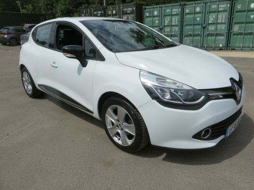 Renault Clio  0.9 TCe Dynamique Nav Hatchback 5dr Petrol Manual Euro 6 (s/s) (90 ps)