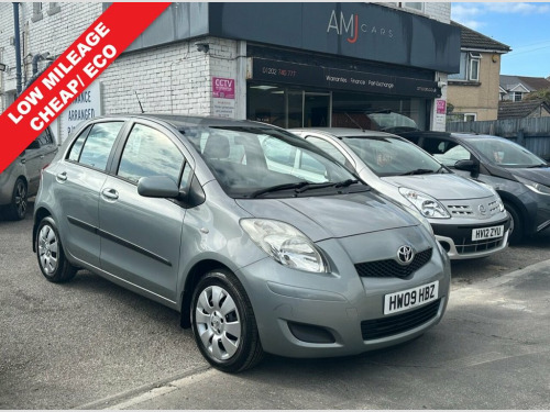 Toyota Yaris  1.0 VVT-i TR Hatchback 5dr Petrol Manual (127 g/km
