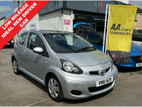 Toyota AYGO  1.0 VVT-i Ice Hatchback 3dr Petrol Manual Euro 5 (