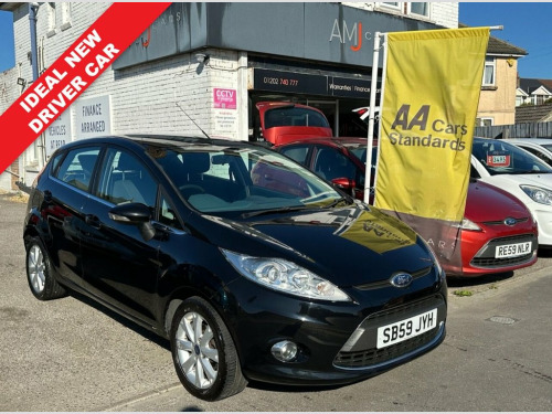 Ford Fiesta  1.4 Zetec Hatchback 5dr Petrol Manual (133 g/km, 9