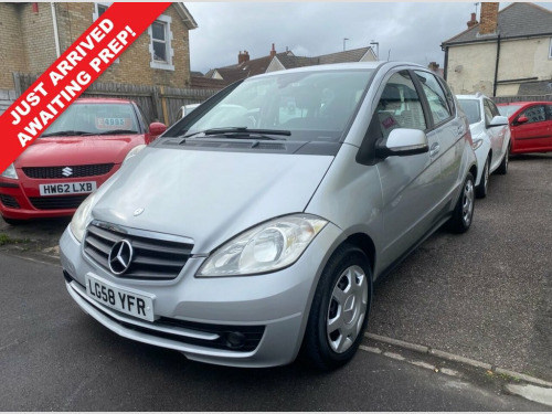 Mercedes-Benz A-Class A150 1.5 A150 Classic SE Hatchback 5dr Petrol CVT (157 