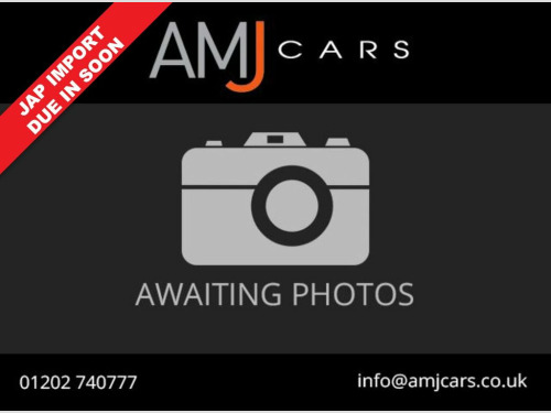 Toyota Estima  2.4 Automatic Petrol 7 Seater White 5dr 7 SEATER/  