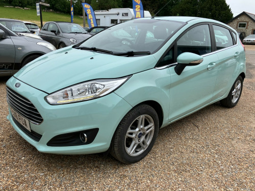 Ford Fiesta  1.2 ZETEC. Petrol. Manual. 5 Door Mint Green.