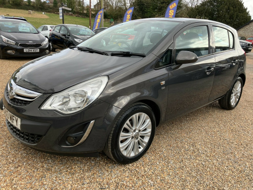 Vauxhall Corsa  1.4 SE Petrol. Manual. 5 Door. High Spec. Low Miles