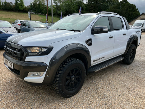 Ford Ranger  3.2 WildTrack. RAPTOR Style. Body Kit. Big Wheels. Low Mileage. NO VAT