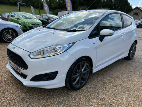 Ford Fiesta  1.0 ST - Line. Sporty 1st Car. New Cambelt. 1 Owner.