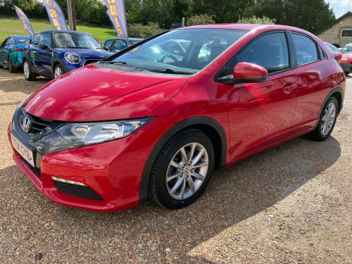 Honda Civic  1.4 i-vtec S. Petrol. Manual. Cheap To Run. Bright Red.