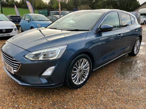 Ford Focus  1.0 Titanium-X AUTOMATIC. 5 Door. Auto. Very High Spec.