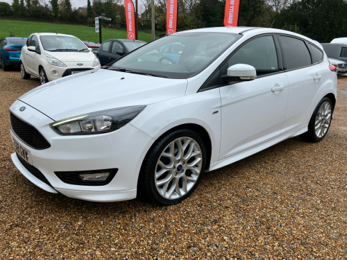 Ford Focus  1.0 ST-Line 140 EcoBoost. Sporty & Practical. Low Miles.