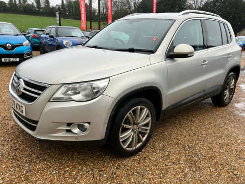 Volkswagen Tiguan  2.0 TDi Sport 170 4wd. Diesel, Manual Bargain Family SUV. 