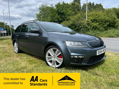 Skoda Octavia  VRS TDI CR DSG 5-Door 1 OWNER 11 SKODA DEALER SERVICES 