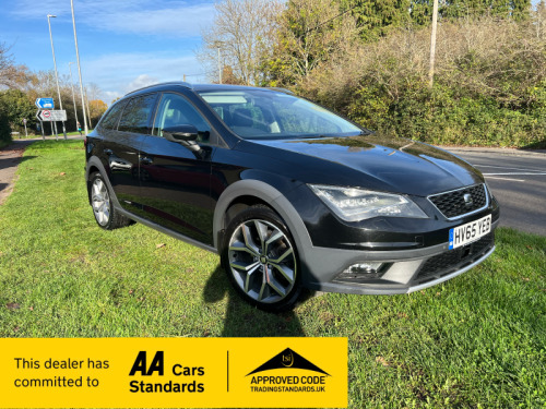 SEAT Leon  X-PERIENCE TDI SE TECHNOLOGY 5-Door 10 SERVICES FULL LEATHER RARE CAR 