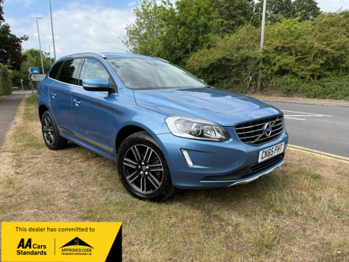 Volvo XC60  D5 SE LUX NAV AWD 5-Door 1 PREVIOUS OWNER 9 SERVICES 