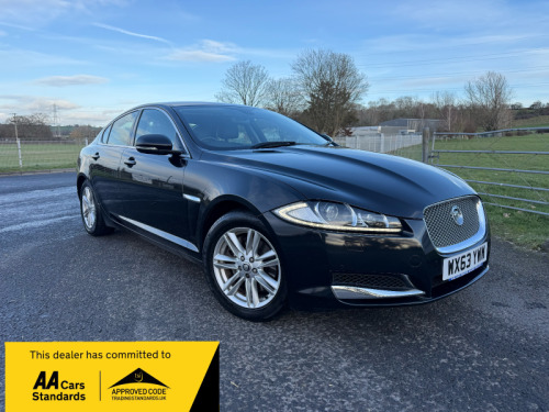 Jaguar XF  3.0d V6 Luxury Saloon 4dr Diesel Auto Euro 5 (s/s) (240 ps) 