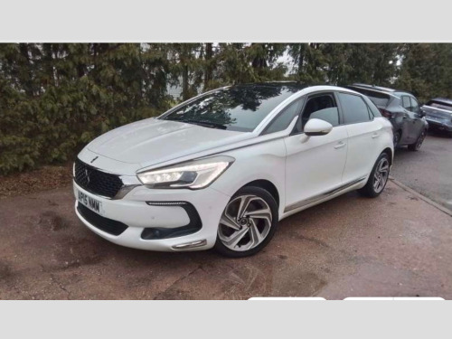 DS DS 5  2.0 BlueHDi Prestige Hatchback 5dr Diesel Manual Euro 6 (s/s) (150 ps) JUST 