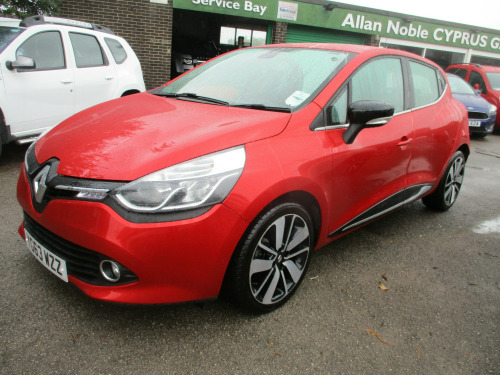 Renault Clio  1.5 dCi Dynamique S MediaNav Hatchback 5dr Diesel Manual Euro 5 (s/s) (90 p