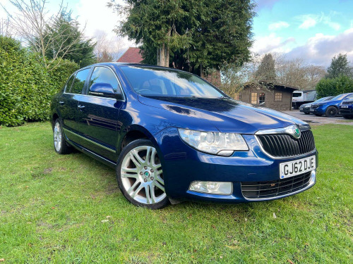 Skoda Superb  2.0 TDI Elegance