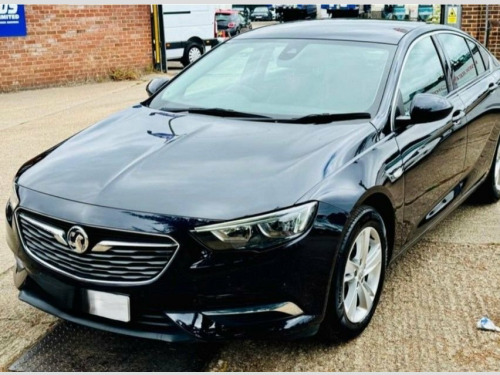 Vauxhall Insignia  2.0 Turbo D BlueInjection Tech Line Nav Grand Spor