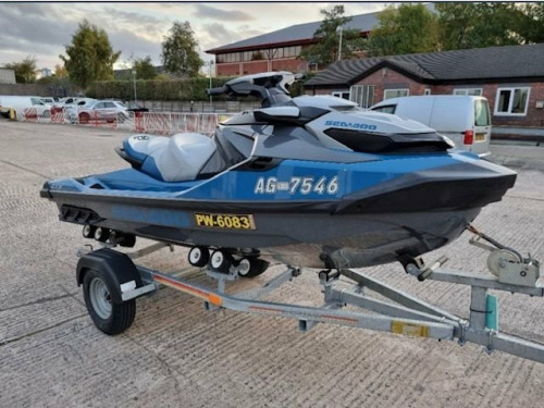 SEADOO RXPX300  SEADOO GTX 170 JETSKI