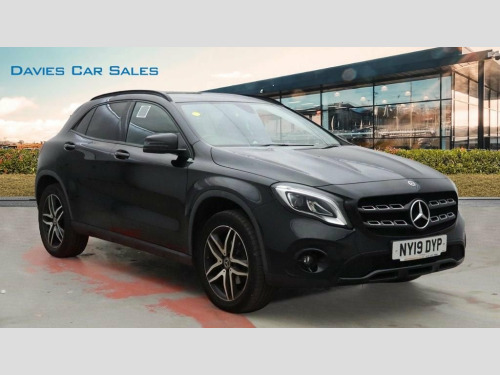 Mercedes-Benz GLA-Class GLA180 1.6 GLA180 Urban Edition SUV 5dr Petrol 7G-DCT Eur