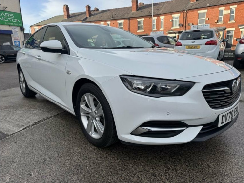 Vauxhall Insignia  1.5i Turbo GPF Design Nav Grand Sport 5dr Petrol M 