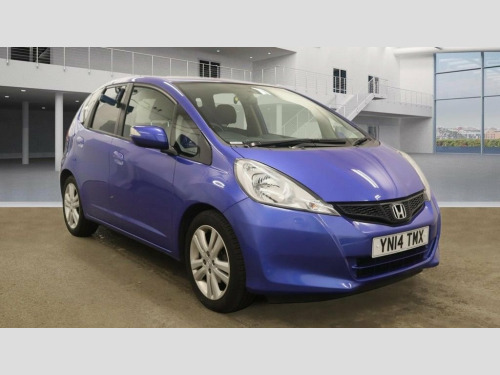 Honda Jazz  1.3 I-VTEC ES PLUS 5d 99 BHP PETROL AUTOMATIC