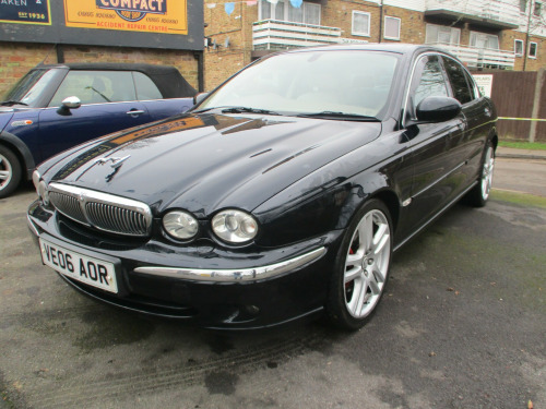 Jaguar X-TYPE  SE 4-Door