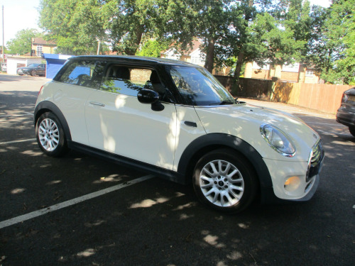 MINI Cooper  COOPER D 3-Door